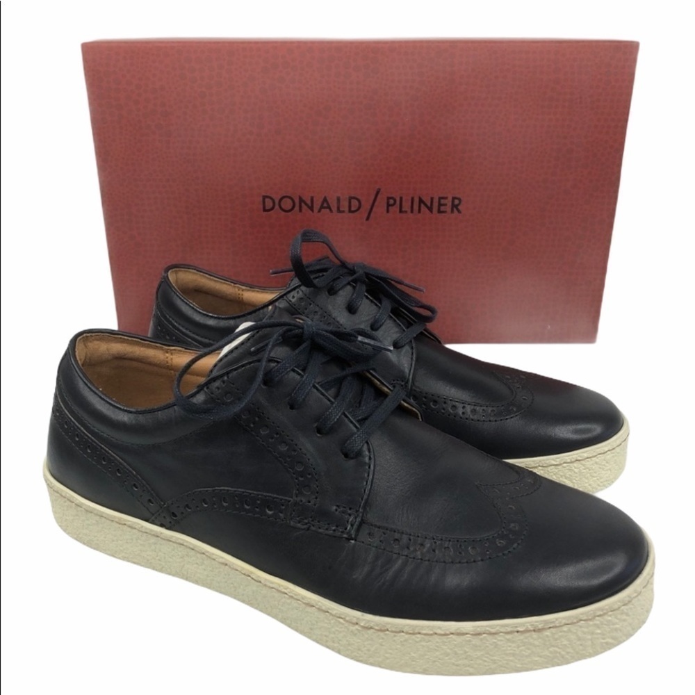DONALD Pliner Murphy Antique Calf Leather Oxfords